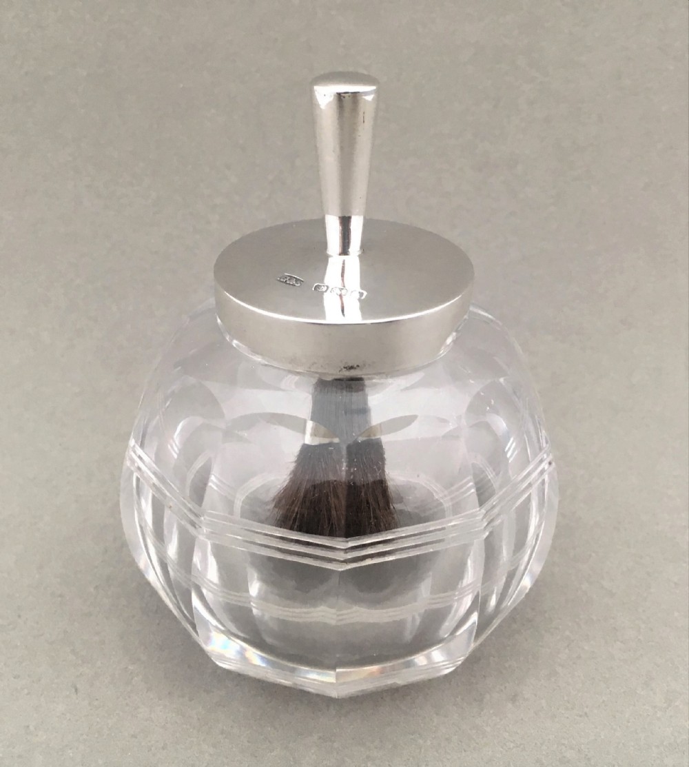 A stylish silver mounted glue pot