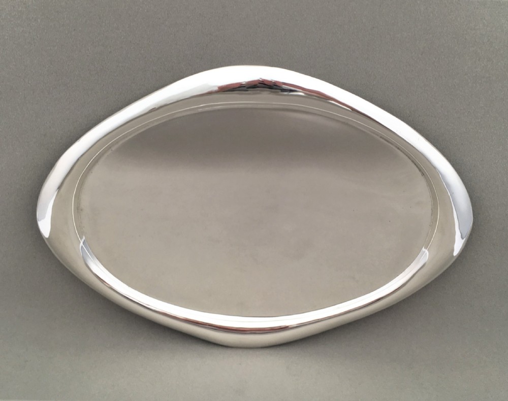A Useful George V silver tray View II