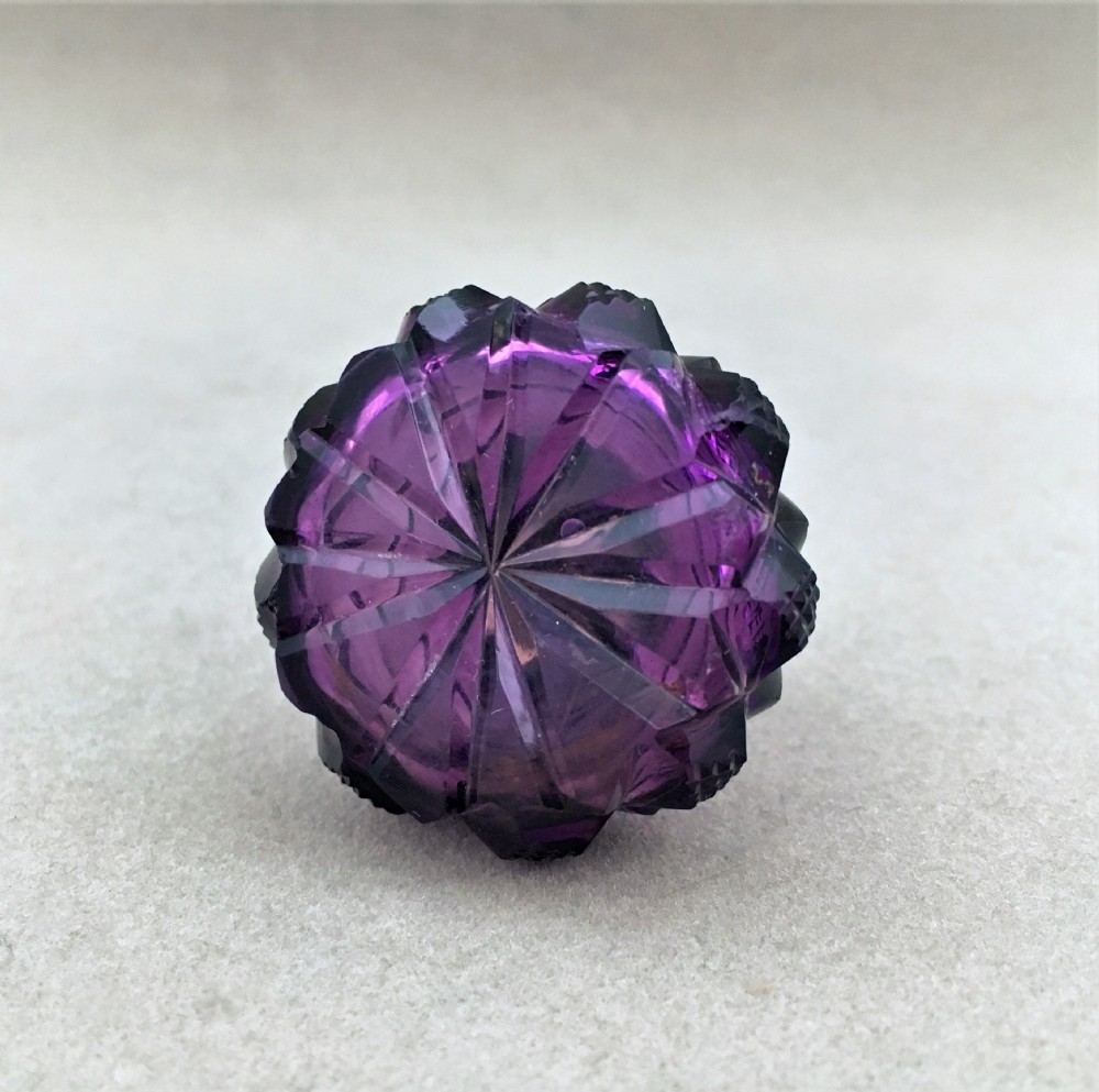 An exquisite silver mounted amethyst vinaigrette View IV