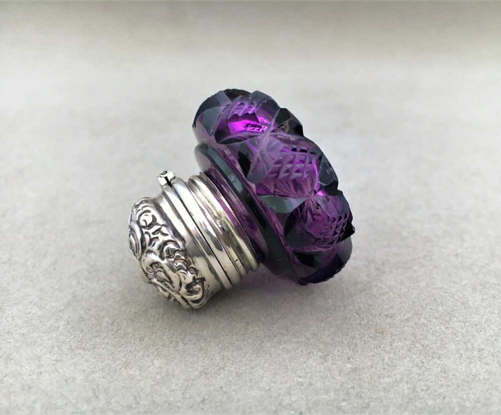 An exquisite silver mounted amethyst vinaigrette View V