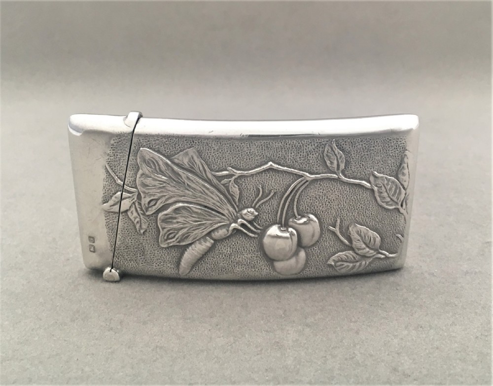 A fabulous Edwardian naturalistic silver card case