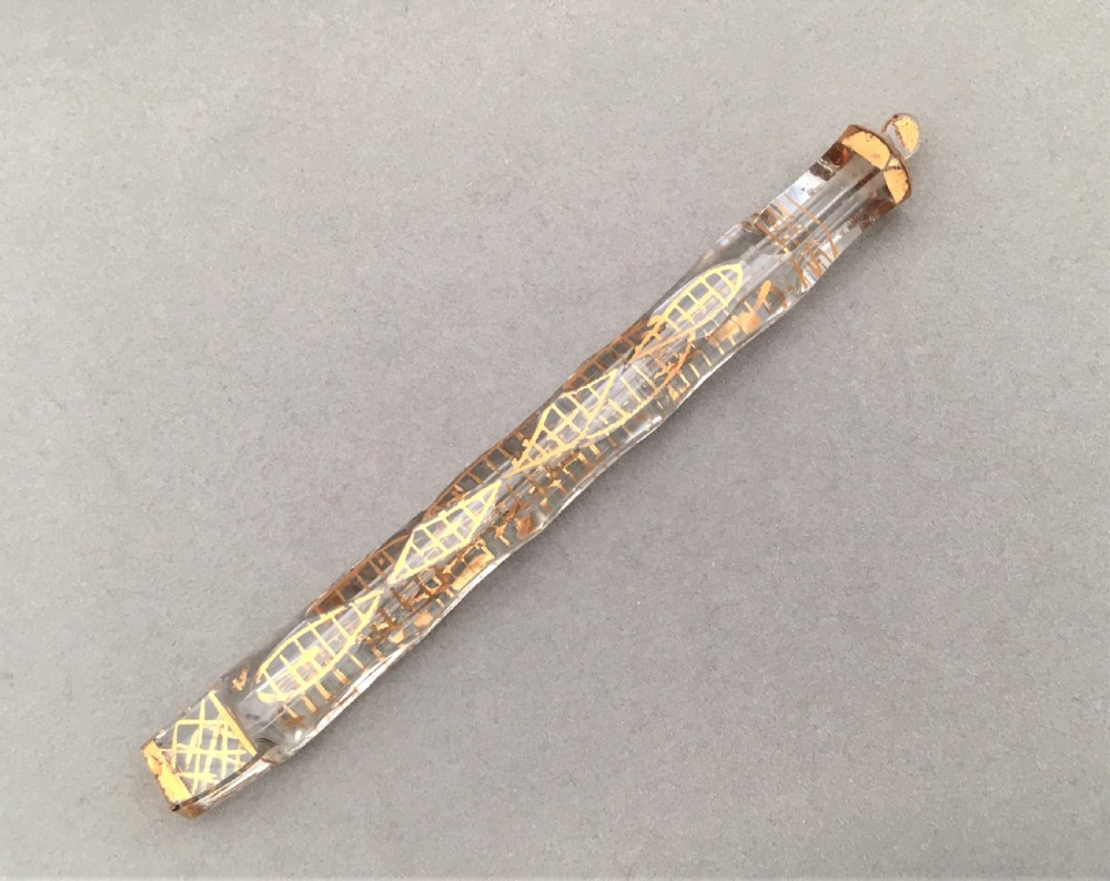A wonderful late Georgian Oxford lavender scent bottle