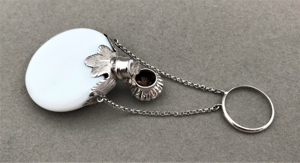 A gorgeous Silver mounted scent bottle View III