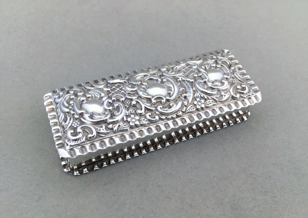 A Victorian silver trinket box
