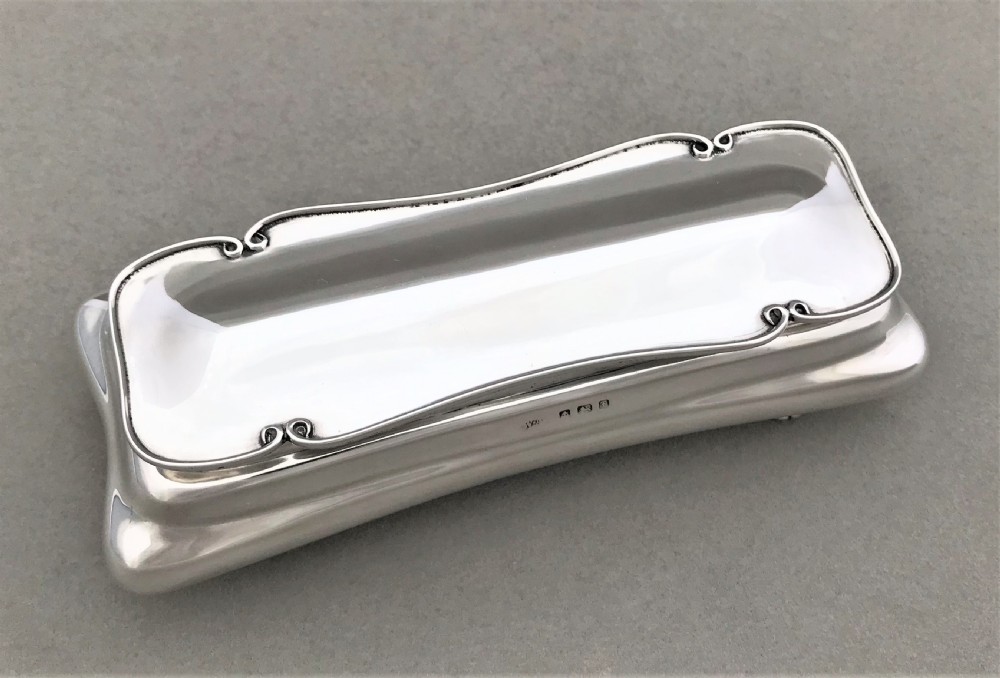 A fabulous Edwardian silver ring box View IV