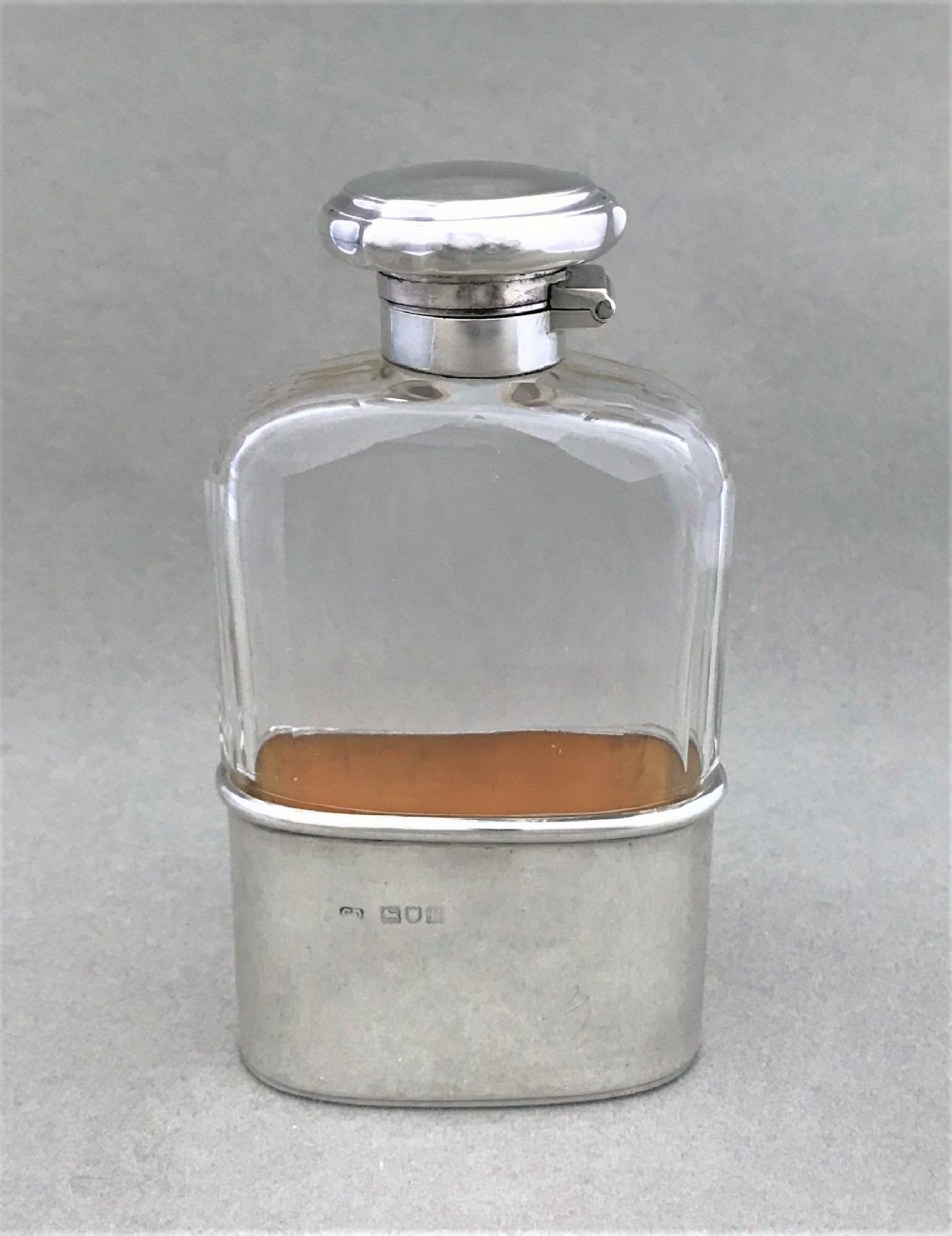 A handsome early George V silver hip flask