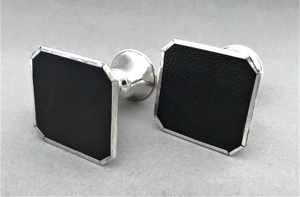 A pair of Art Deco silver candlesticks View IV