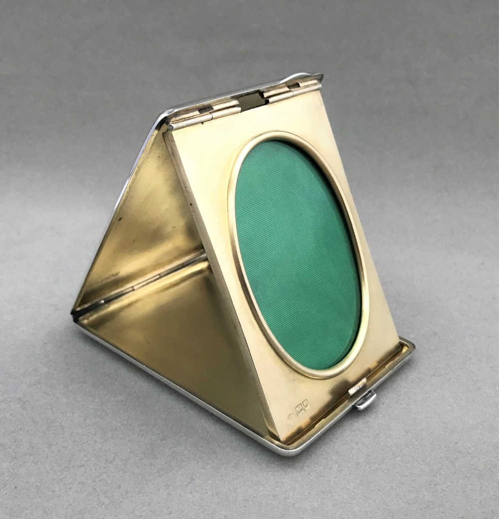 A fabulous silver travelling photograph frame by William Comyns View III