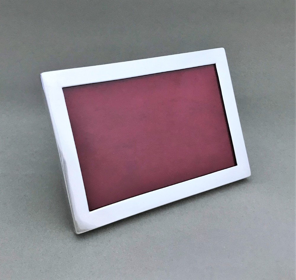 A good Victorian silver landscape photo frame View III