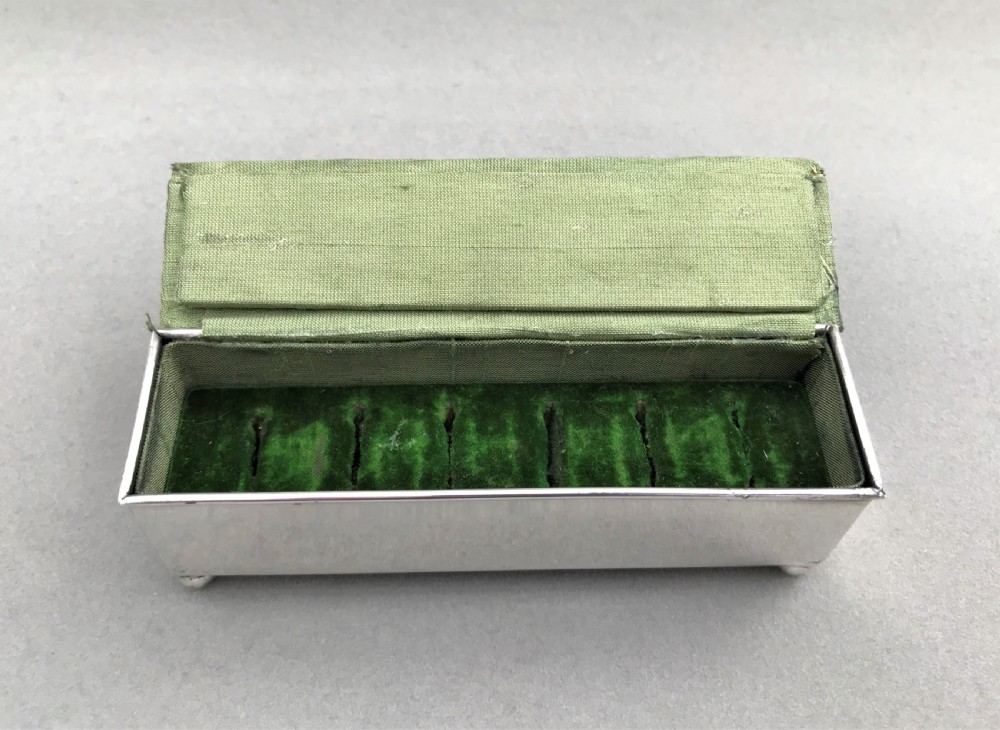 A lovely Edwardian silver ring box View V