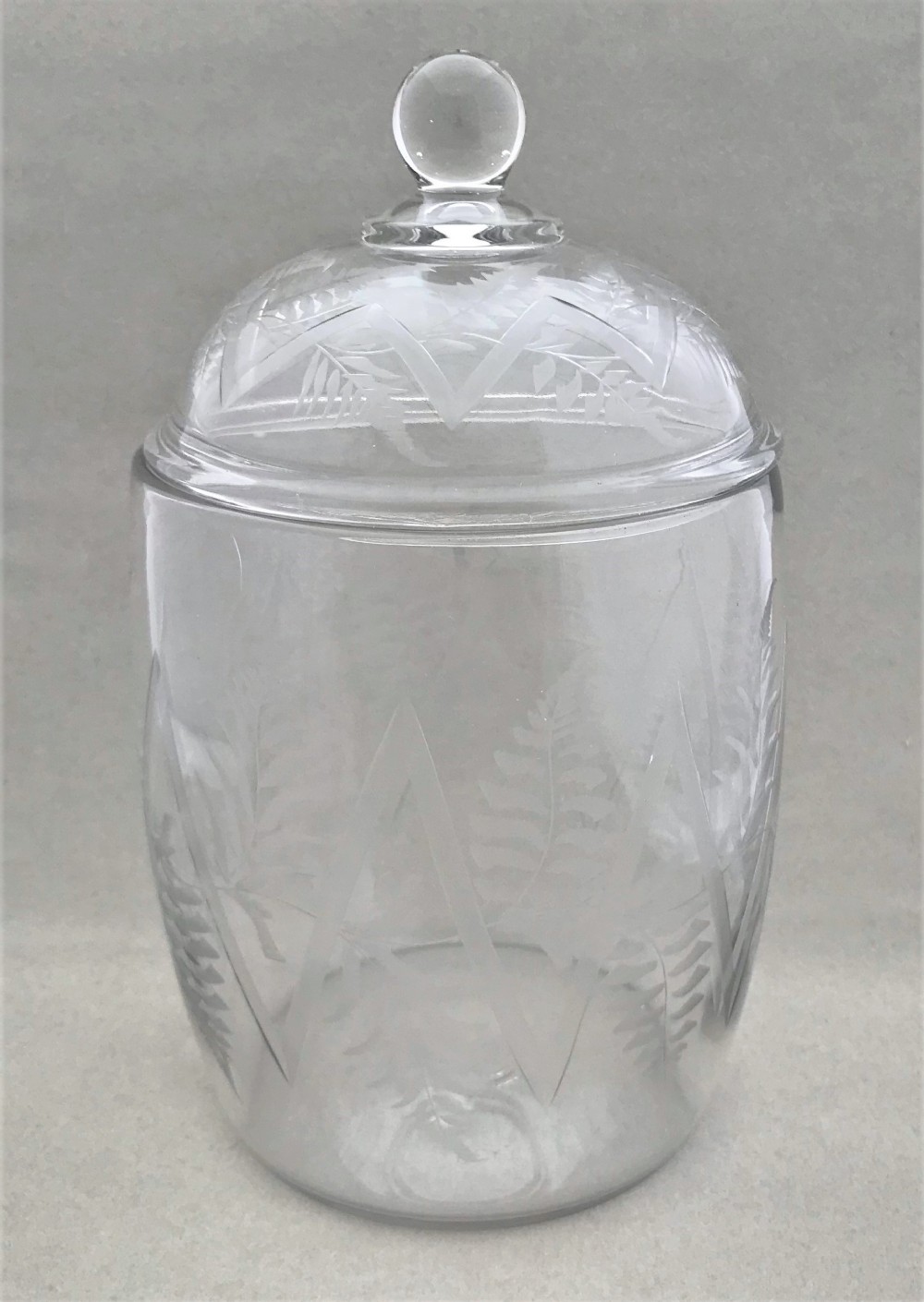 A lovely Victorian etched glass biscuit barrel