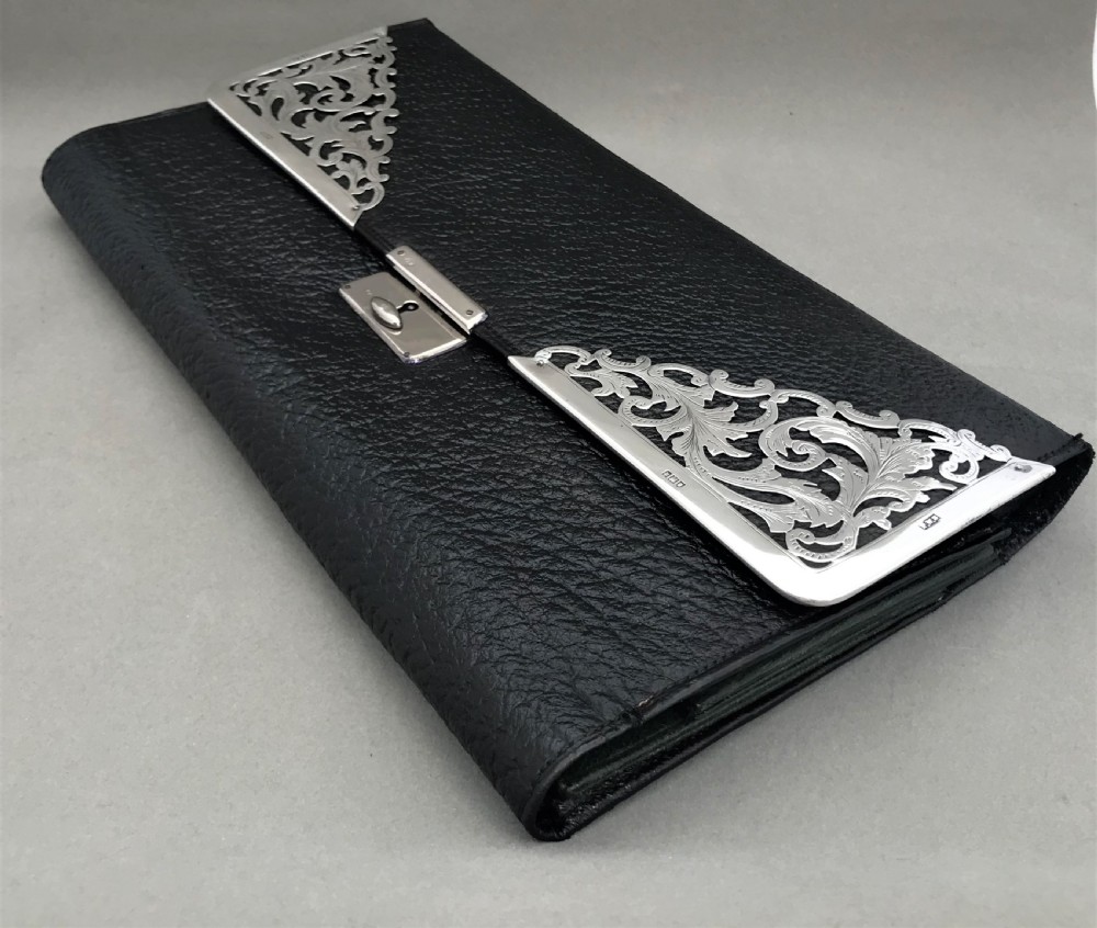 A wonderful and rare silver mounted Edwardian Ladies pocketbook View II