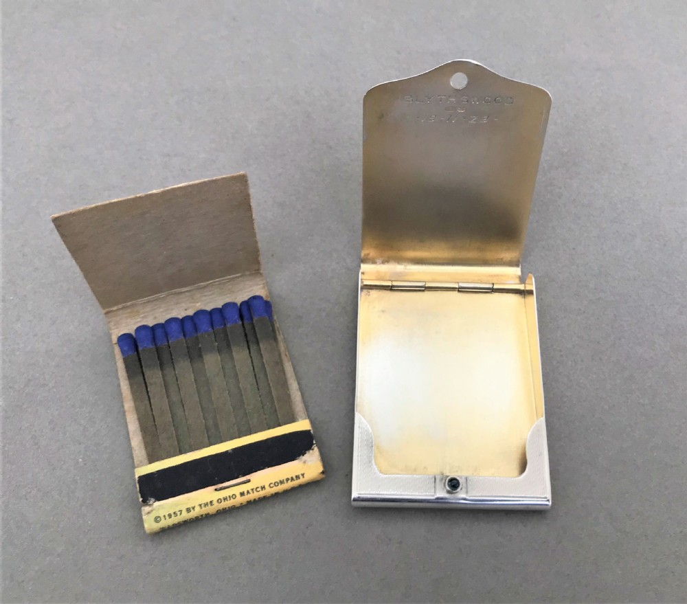 A gorgeous Art Deco silver match book holder View VIII