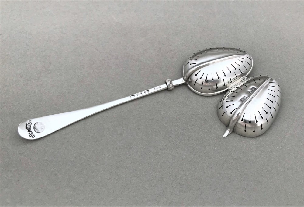 A rare Victorian silver tea infuser of patented design View VI