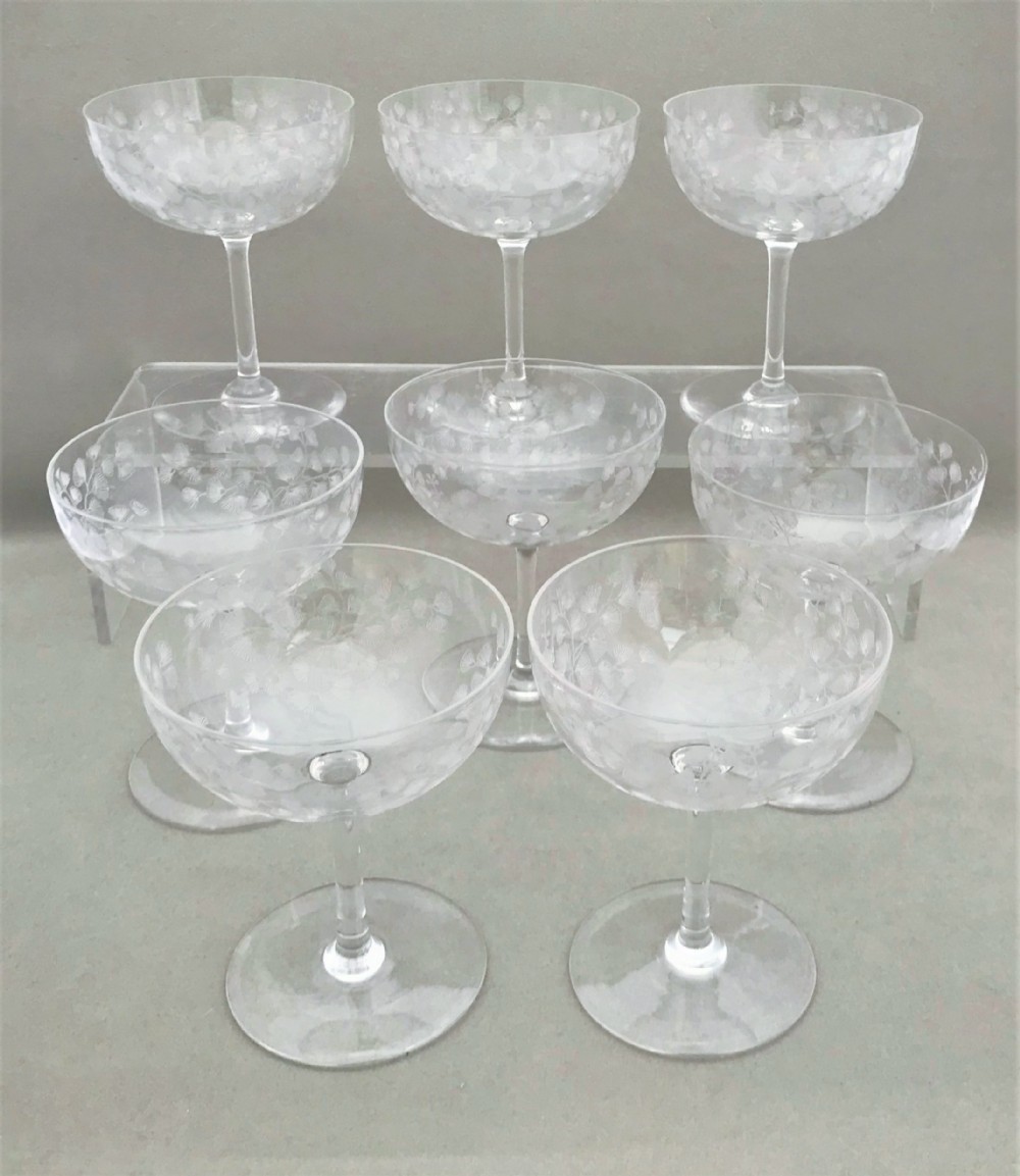 A stunning set of 8 Victorian etched champagne bowls