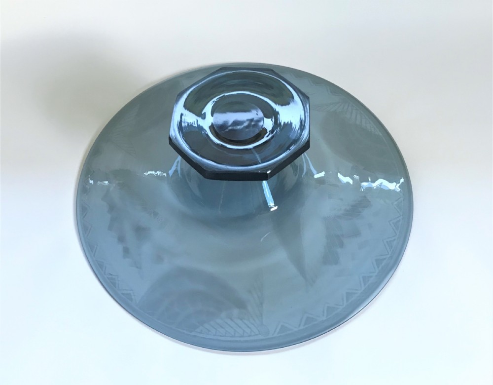 A striking  and stylish Art Deco footed bowl View III