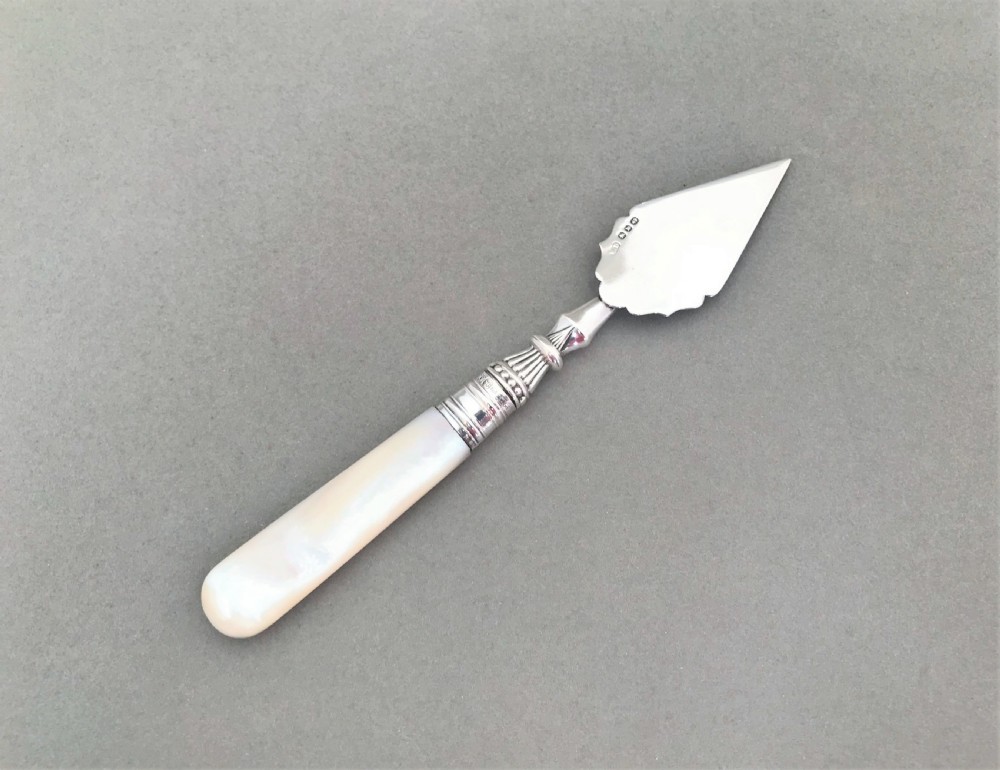 A rare Victorian silver pate spade View IV