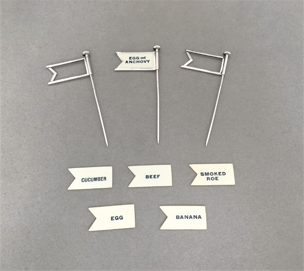 A fabulous set of interchangeable silver sandwich flags View II