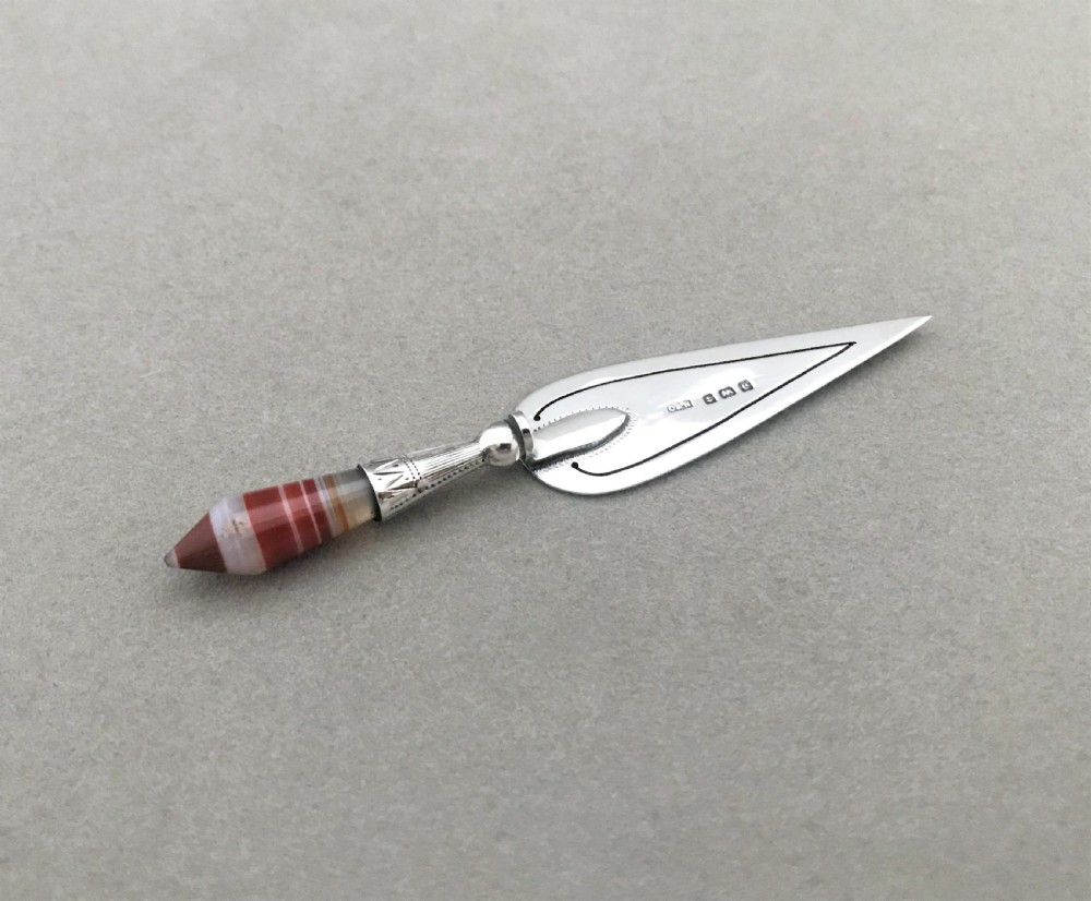 A superb Edwardian silver & agate bookmark View II