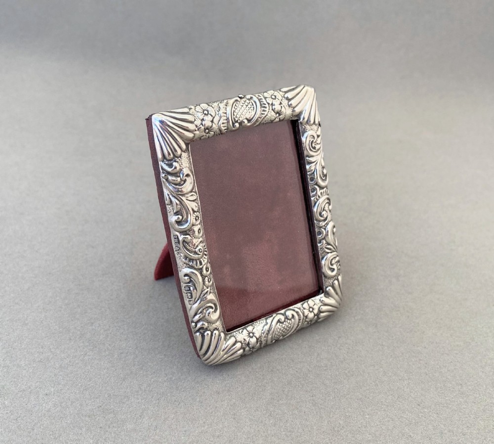 A stylish & small Victorian silver photo frame View II