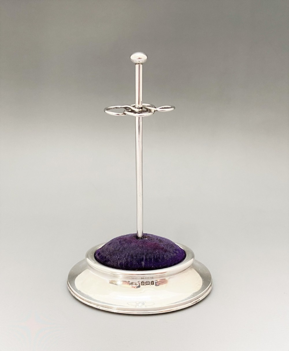 A charming Edwardian hatpin stand