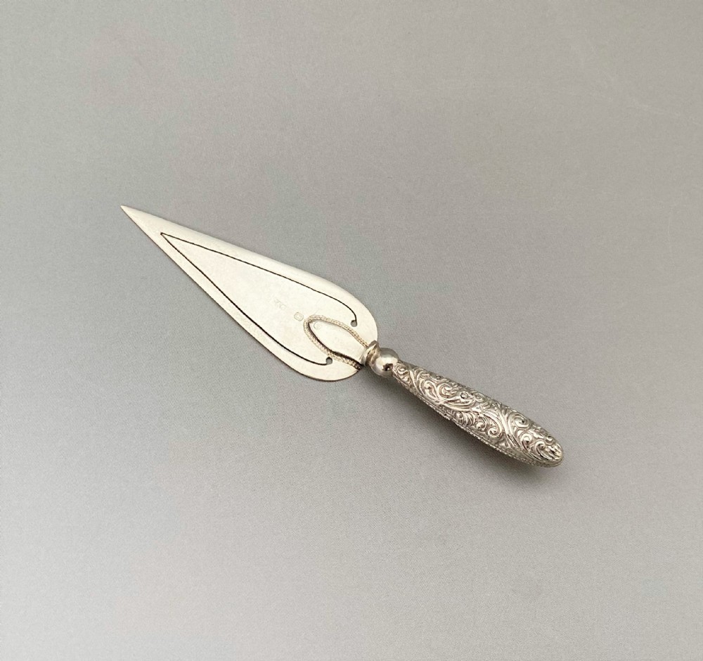 A lovely Edwardian all silver bookmark