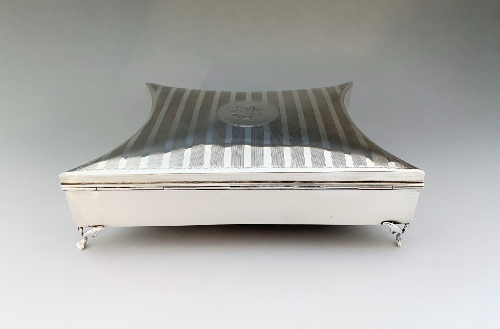 An outstanding  large, Chester silver jewel box View IV