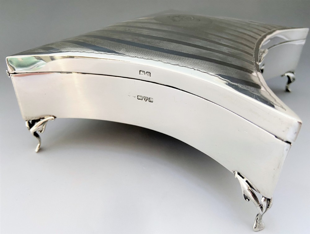 An outstanding  large, Chester silver jewel box View IX