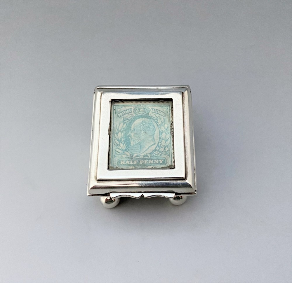 An Edwardian Chester silver sprung stamp box