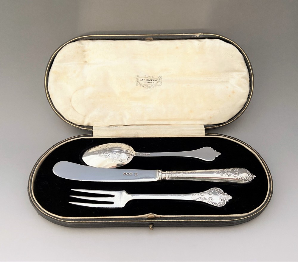 A lovely Queen Ann style silver Christening set