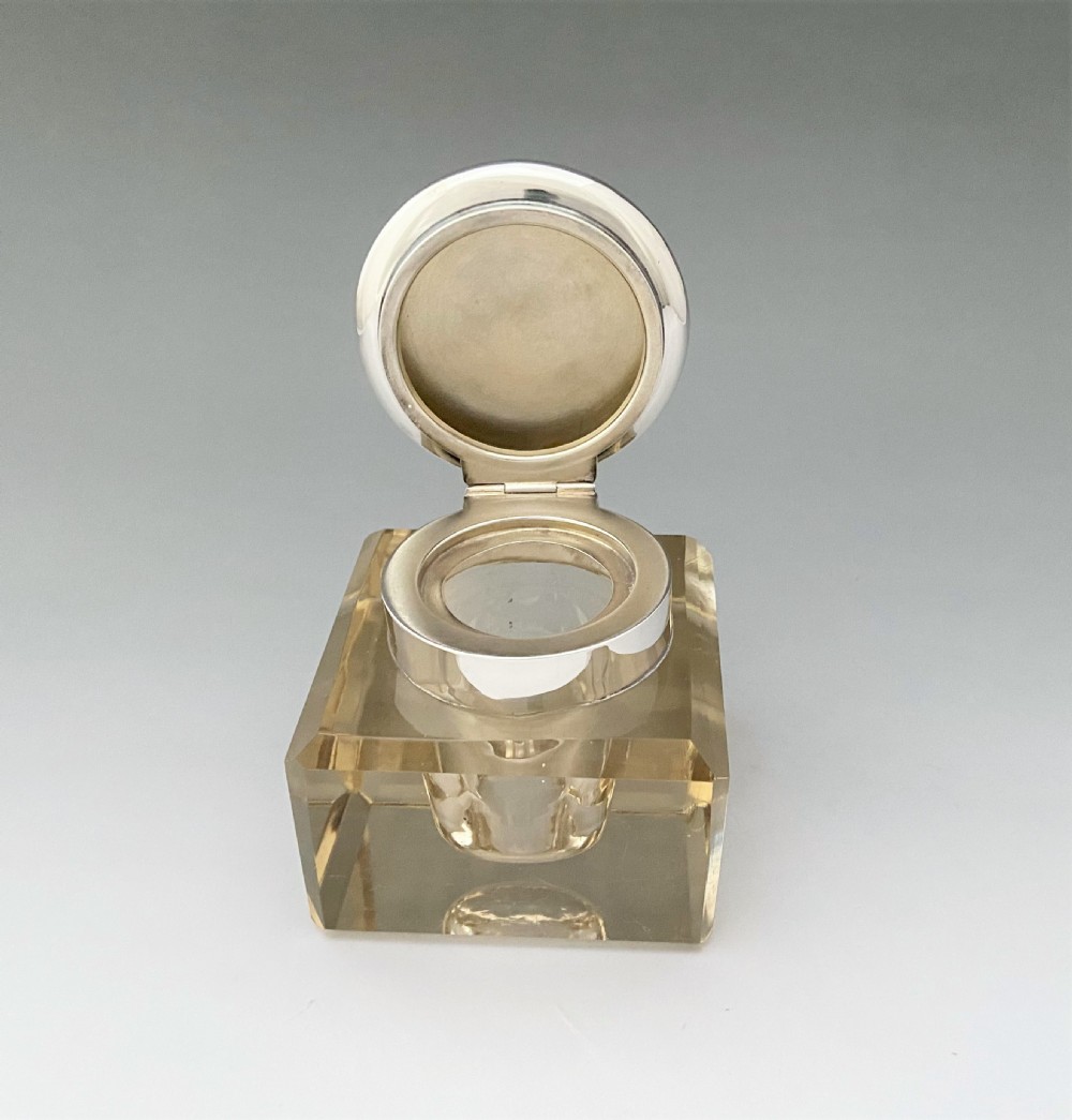 A handsome George V silver mounted inkwell View IV