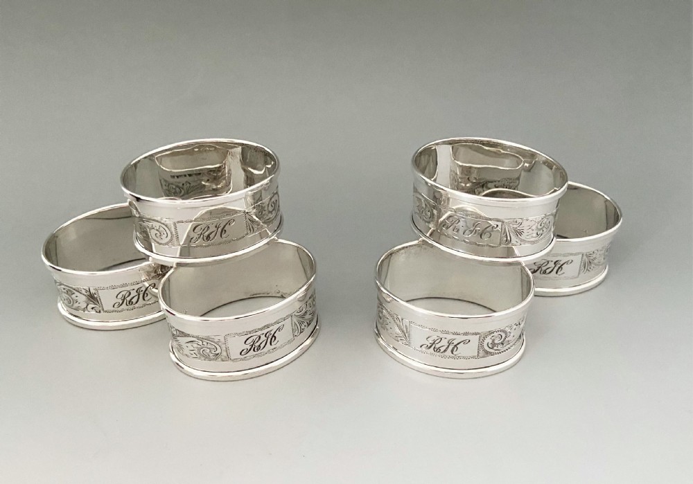 A desirable set of six boxed silver napkin ring View III
