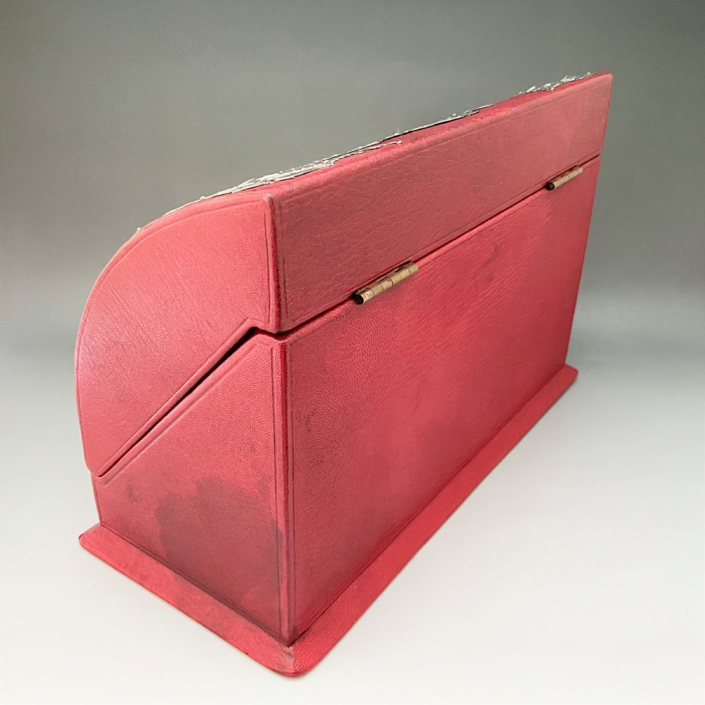 An outstanding William Comyns silver mounted stationary box View II