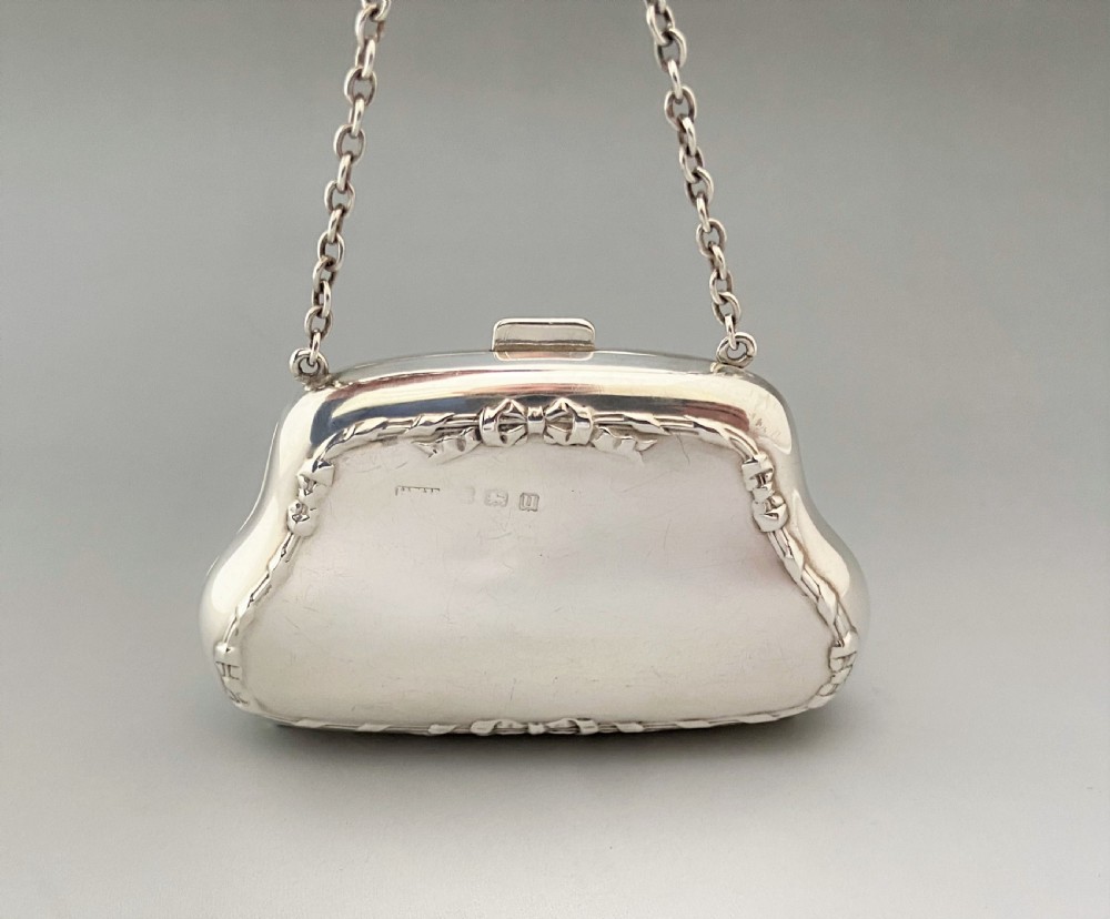 A Stylish George V Silver Cocktail Purse