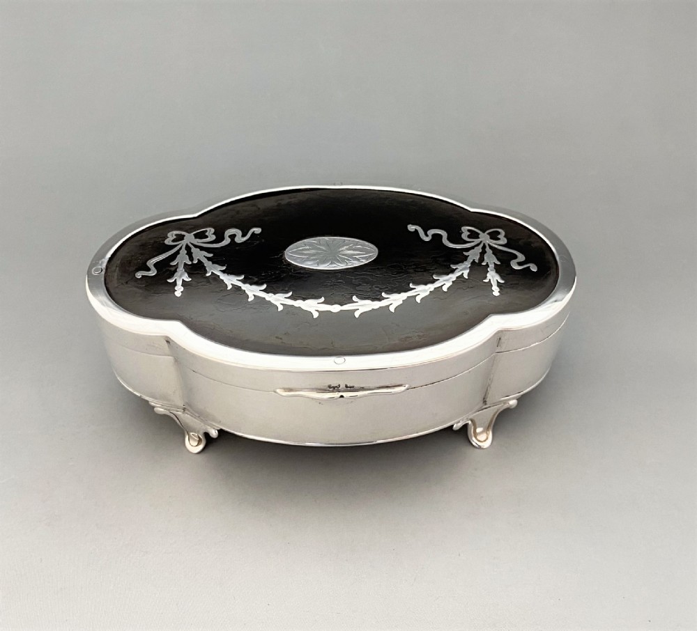 A gorgeous silver & tortoiseshell trinket box