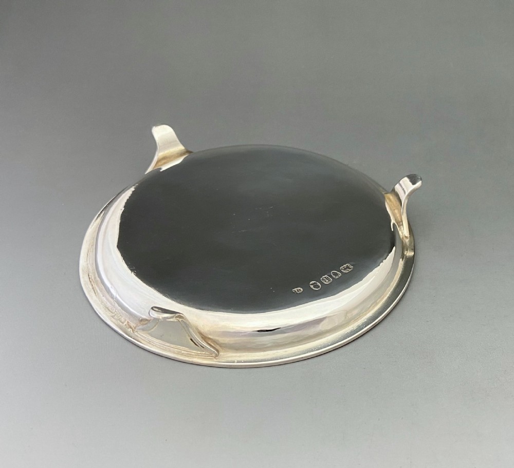 An elegant 18th Century silver card tray/ waiter View VI