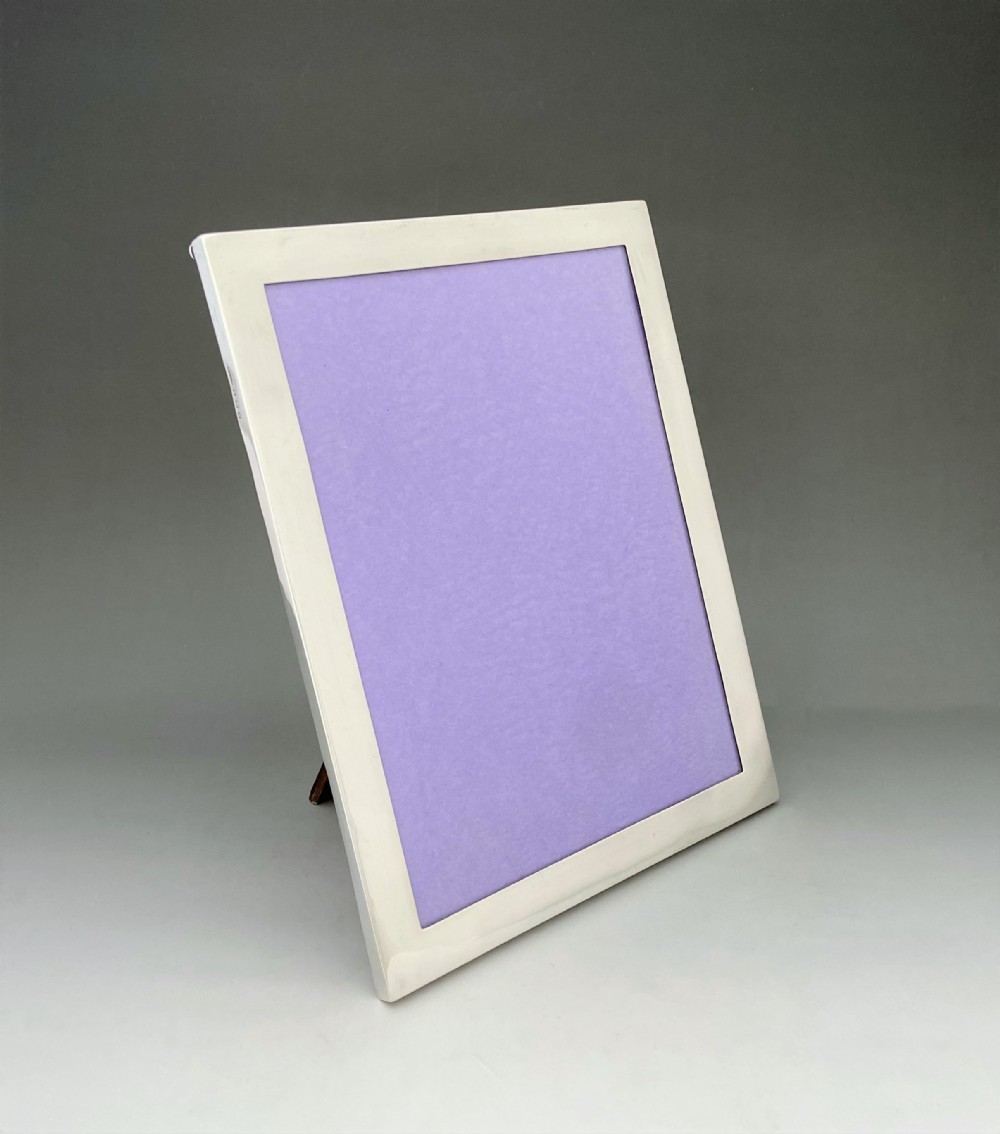 A handsome and practical silver photo frame