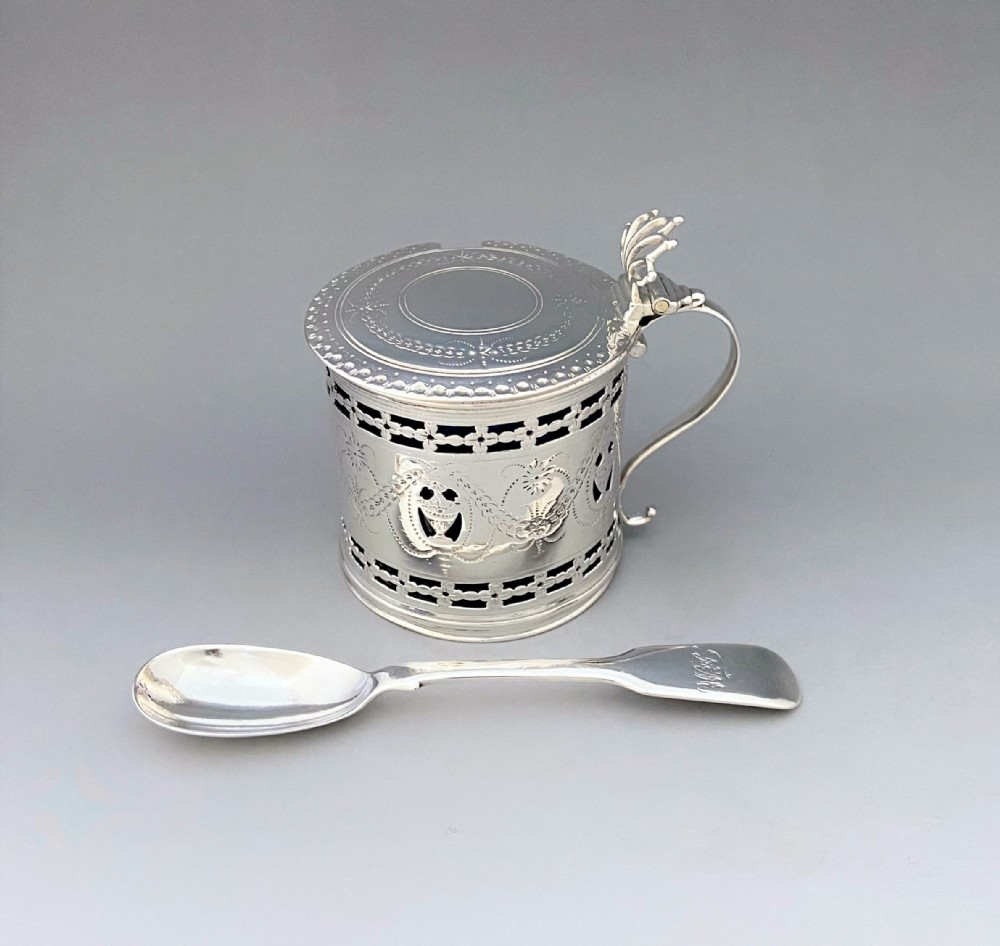 A fabulous 18th Century silver mustard pot & spoon