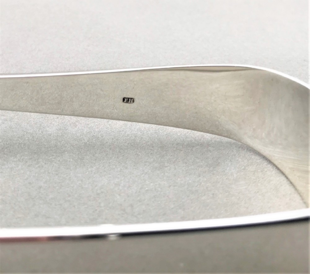 A quality Pair Of Mid Victorian Silver Asparagus Tongs View IV