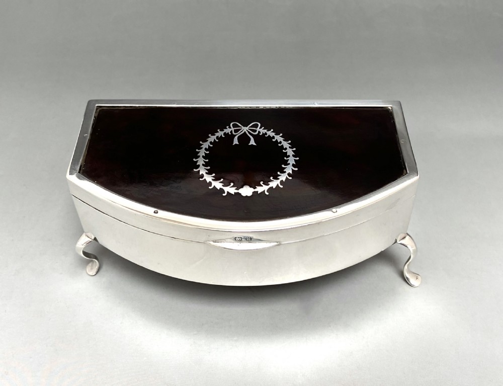 A gorgeous silver & tortoiseshell jewel/ trinket box