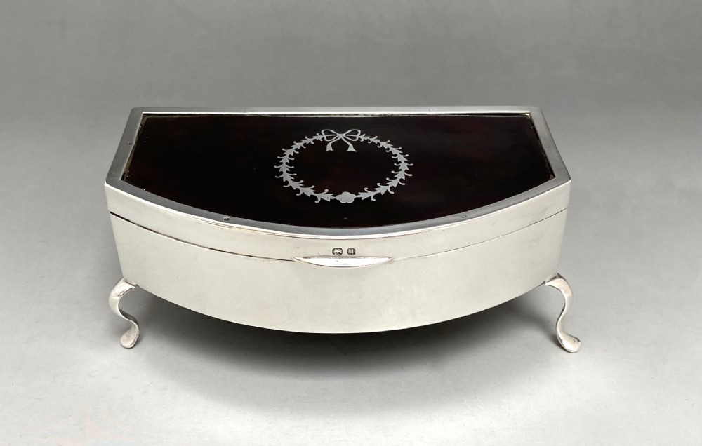 A gorgeous silver & tortoiseshell jewel/ trinket box View III