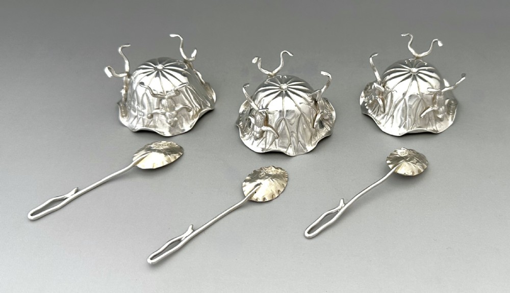 A fabulous set of 3 Victorian silver naturalistic novelty salts View VII