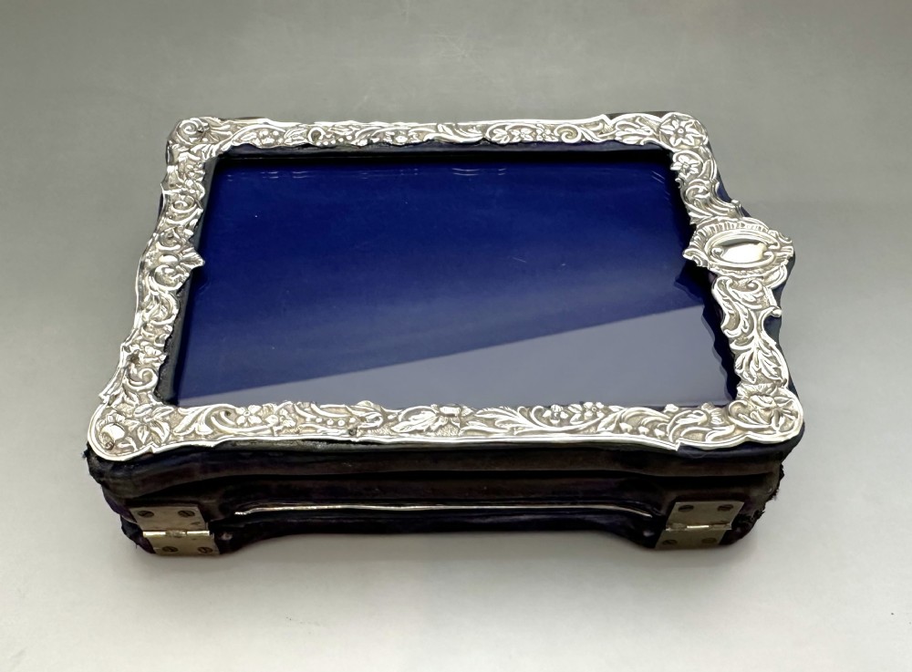 A superb Victorian silver triple photo frame View VI