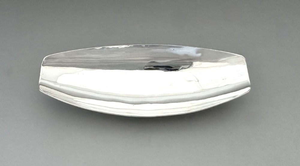 A modernist silver trinket dish by A.E Jones View III