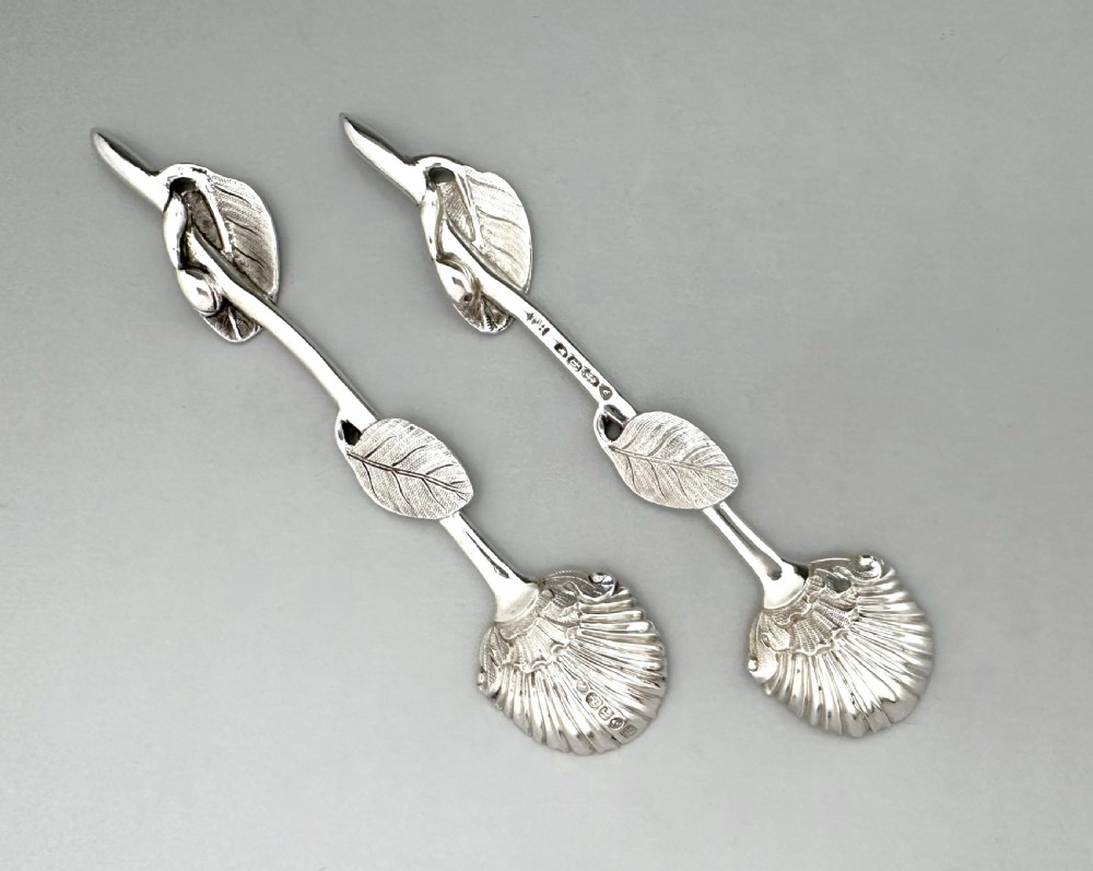 A fabulous pair of Victorian Naturalistic cast silver salt spoons  View III