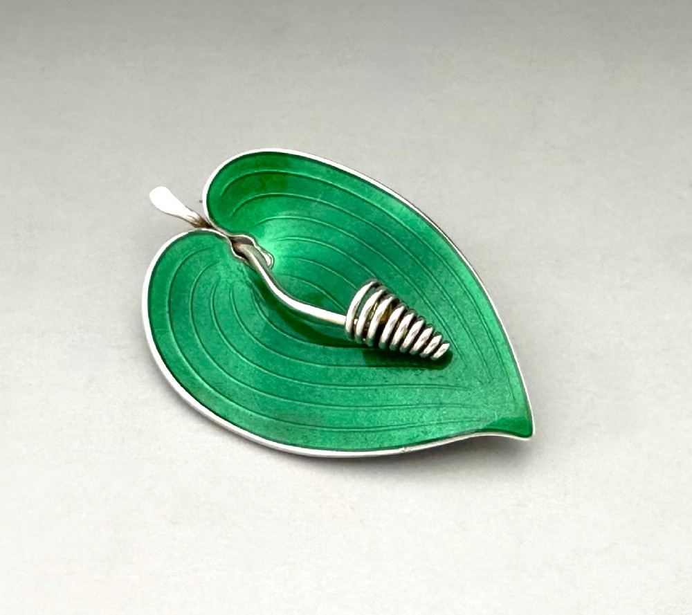 A stylish Norwegian silver & enamel modernist brooch