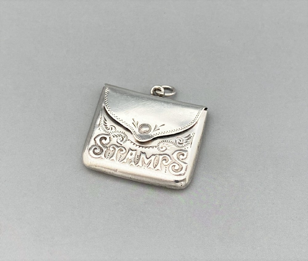 A fine Edwardian silver stamp envelope