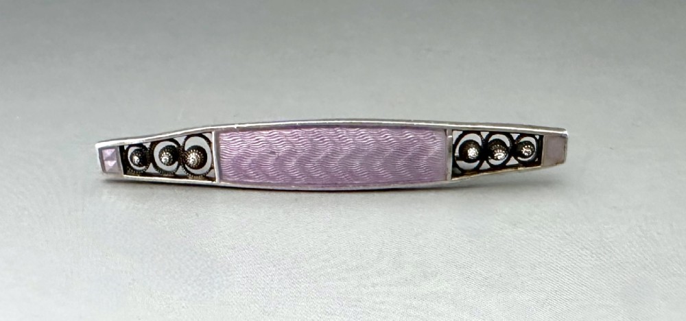 A stylish Norwegian silver & enamel brooch