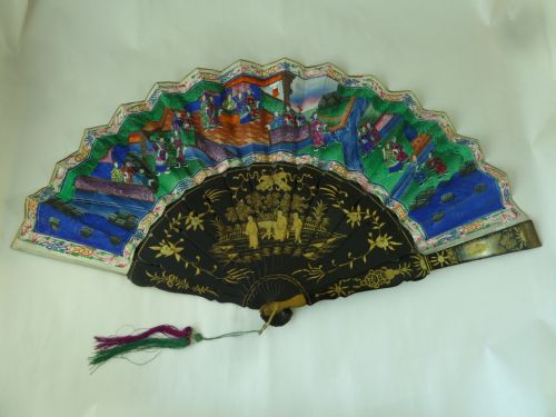 CHINESE EXPORT HAND FAN MANDERIN THOUSAND FACES BLACK LACQUER CANTON - ADDITIONAL PHOTO 3