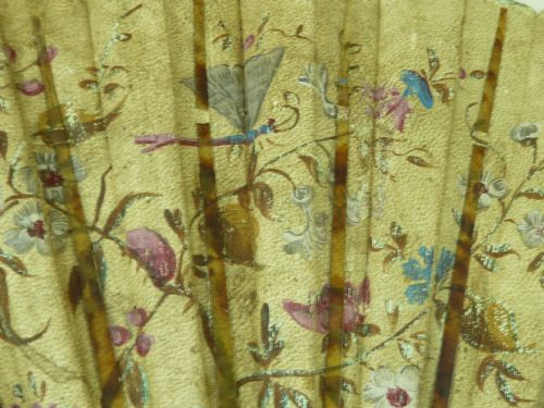 18C HAND PAINTED FAN AND CASE EUROPEAN CHINOISERIE EVENTAIL BOXED - ADDITIONAL PHOTO 2